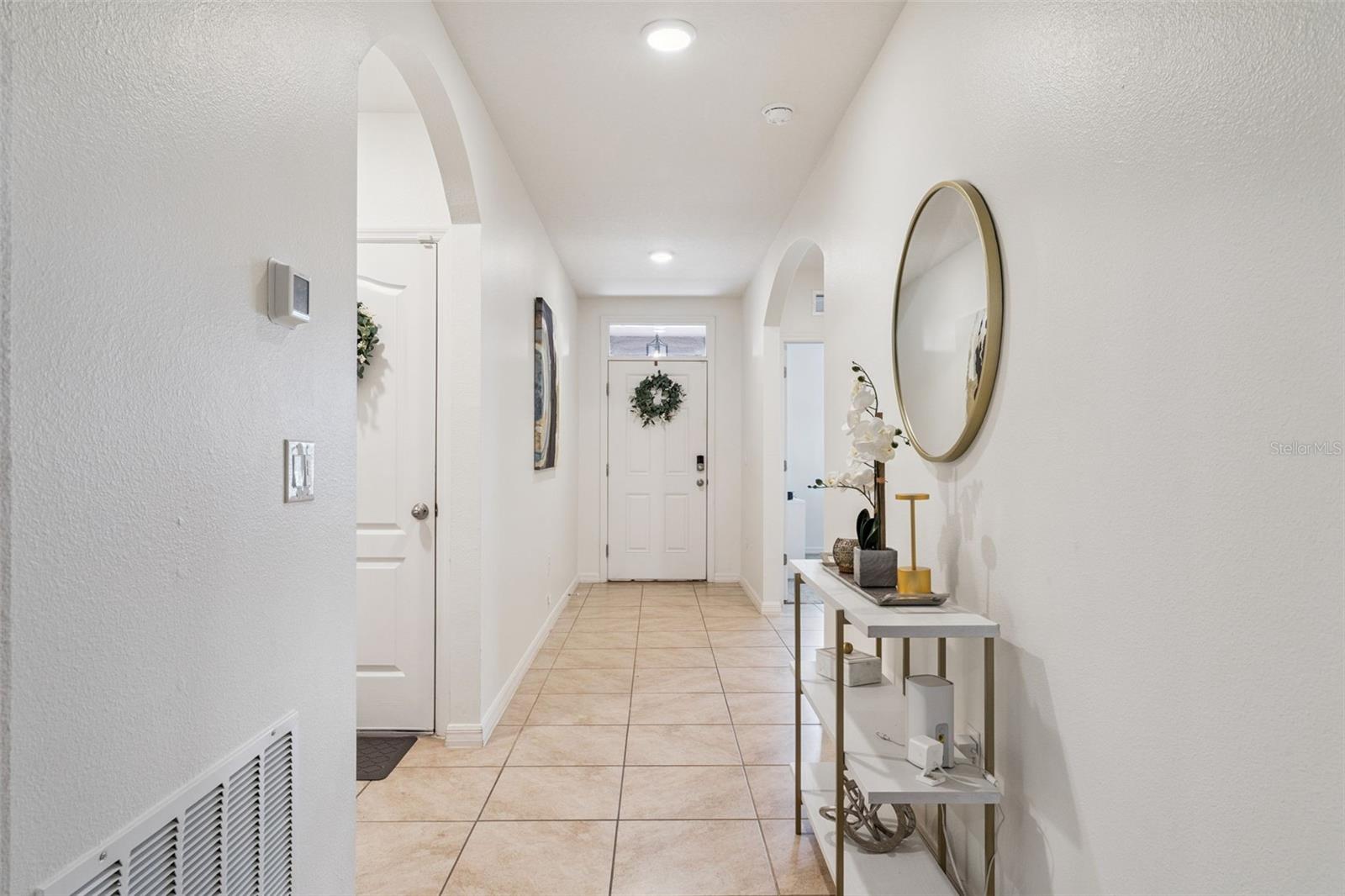 RIVIERA BELLA UN 8A - Residential