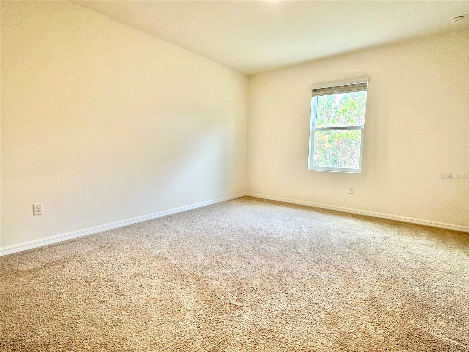 RESERVE AT STRICKLAND - Residential Lease