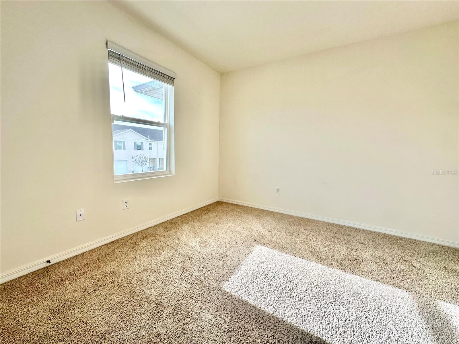 RESERVE AT STRICKLAND - Residential Lease