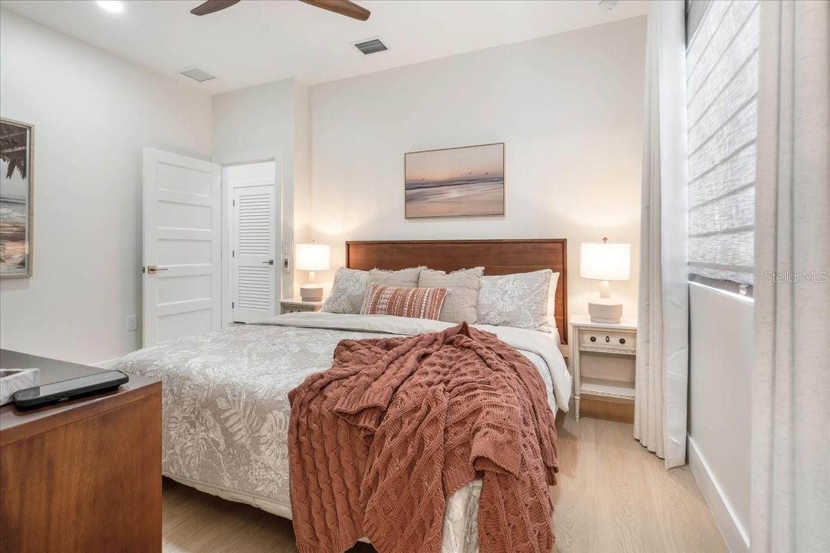 SEA CREST 1ST ADD - Residential