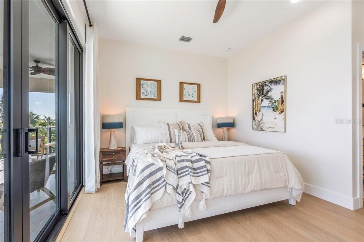 SEA CREST 1ST ADD - Residential