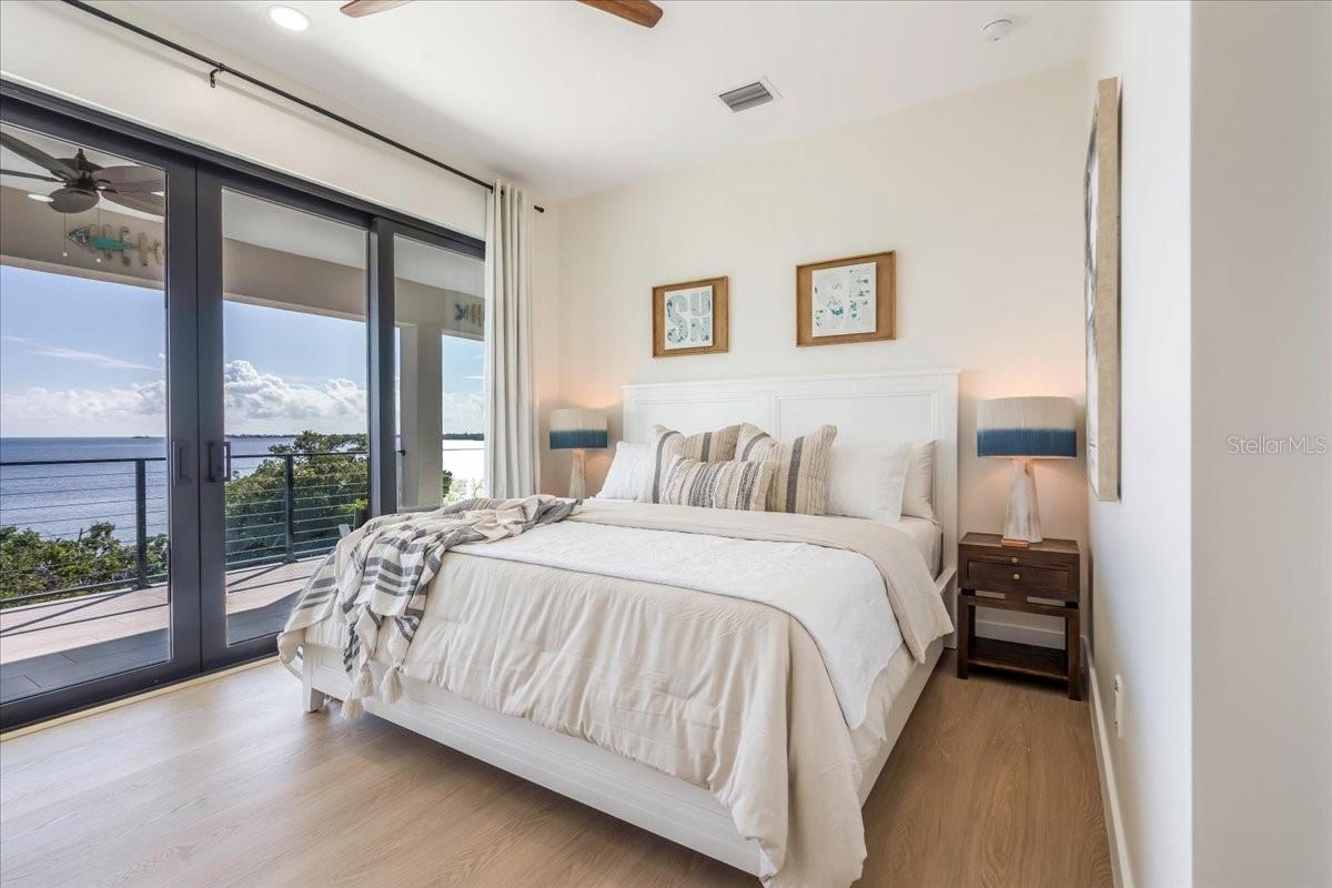 SEA CREST 1ST ADD - Residential