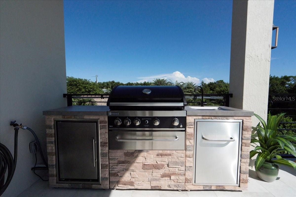 SEA CREST 1ST ADD - Residential