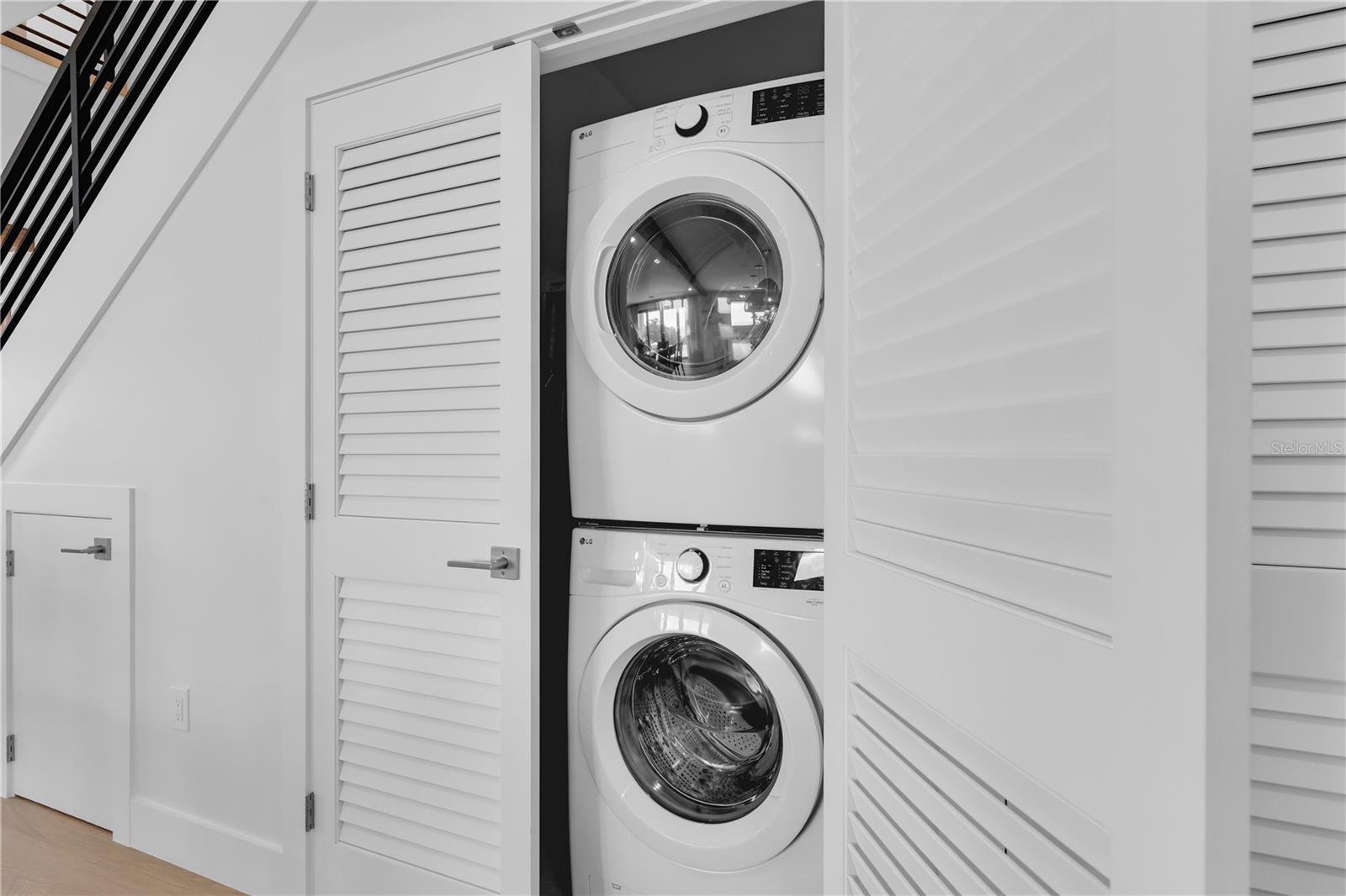 SEA CREST 1ST ADD - Residential