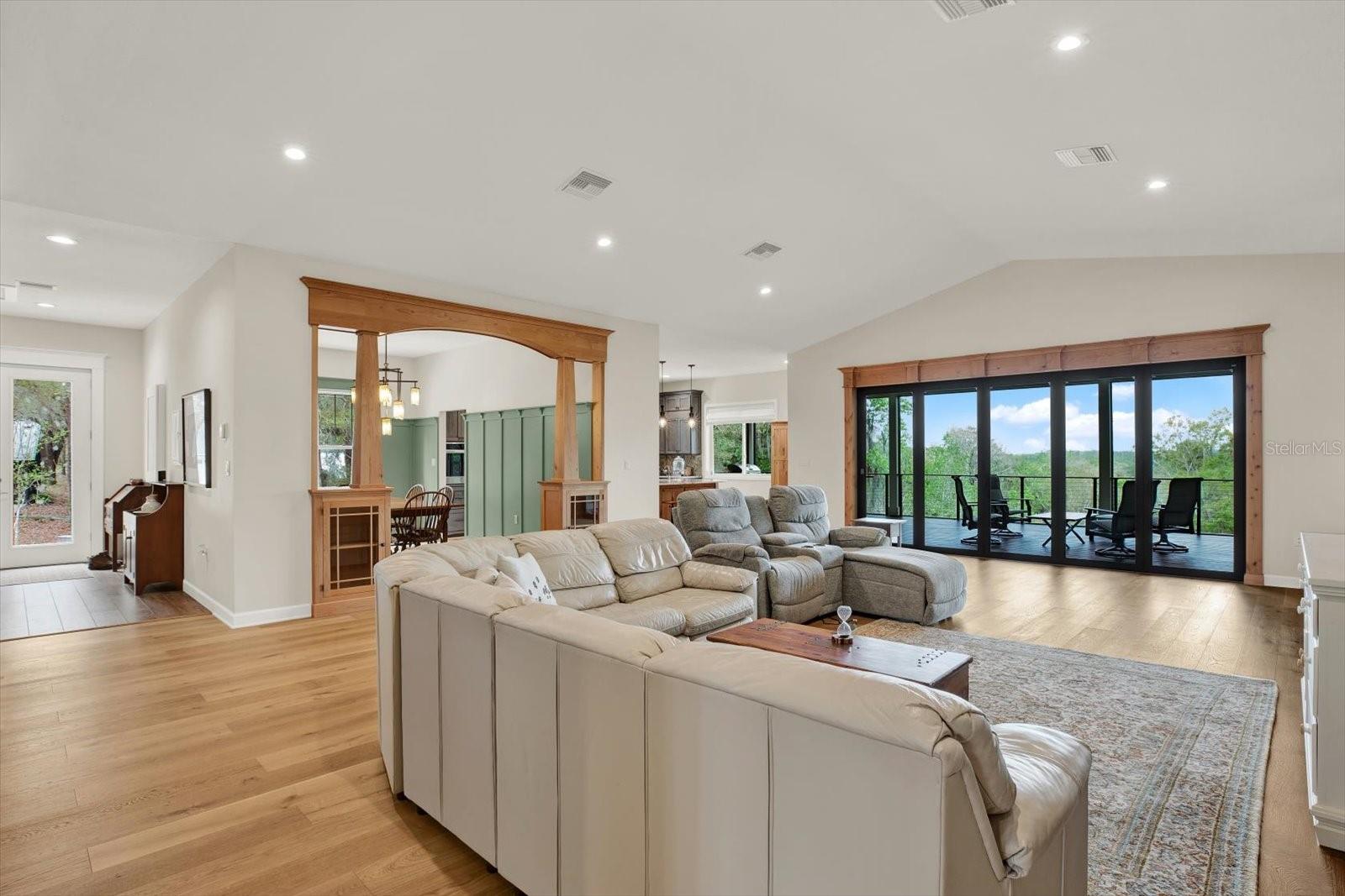 SPRING LAKE - Residential