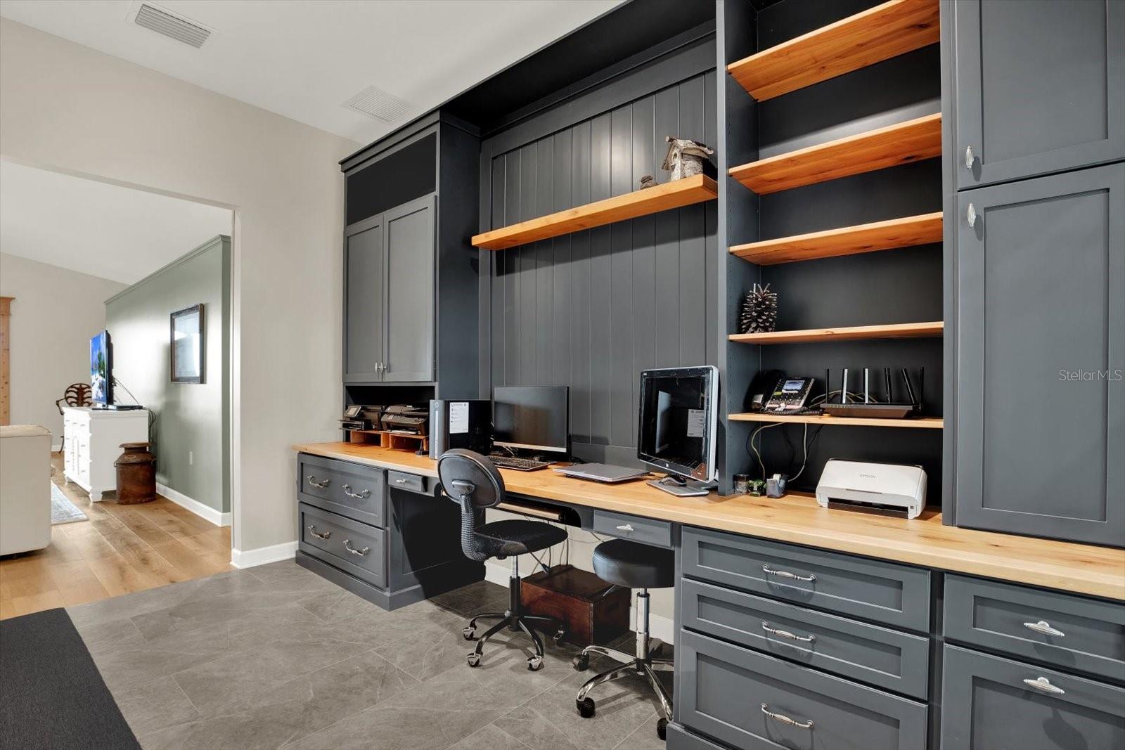 SPRING LAKE - Residential