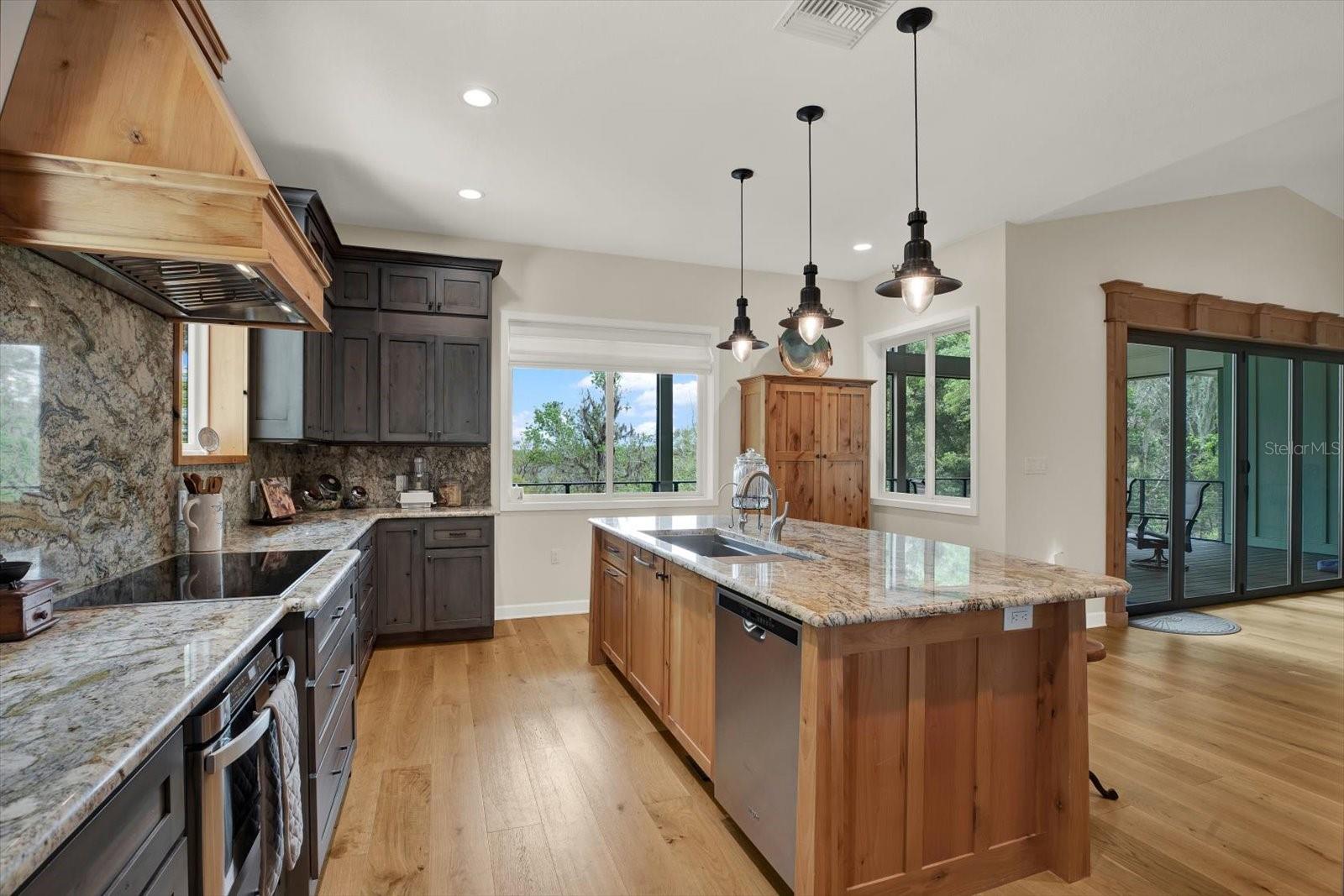 SPRING LAKE - Residential