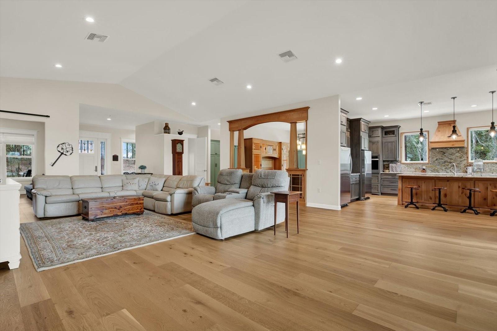 SPRING LAKE - Residential