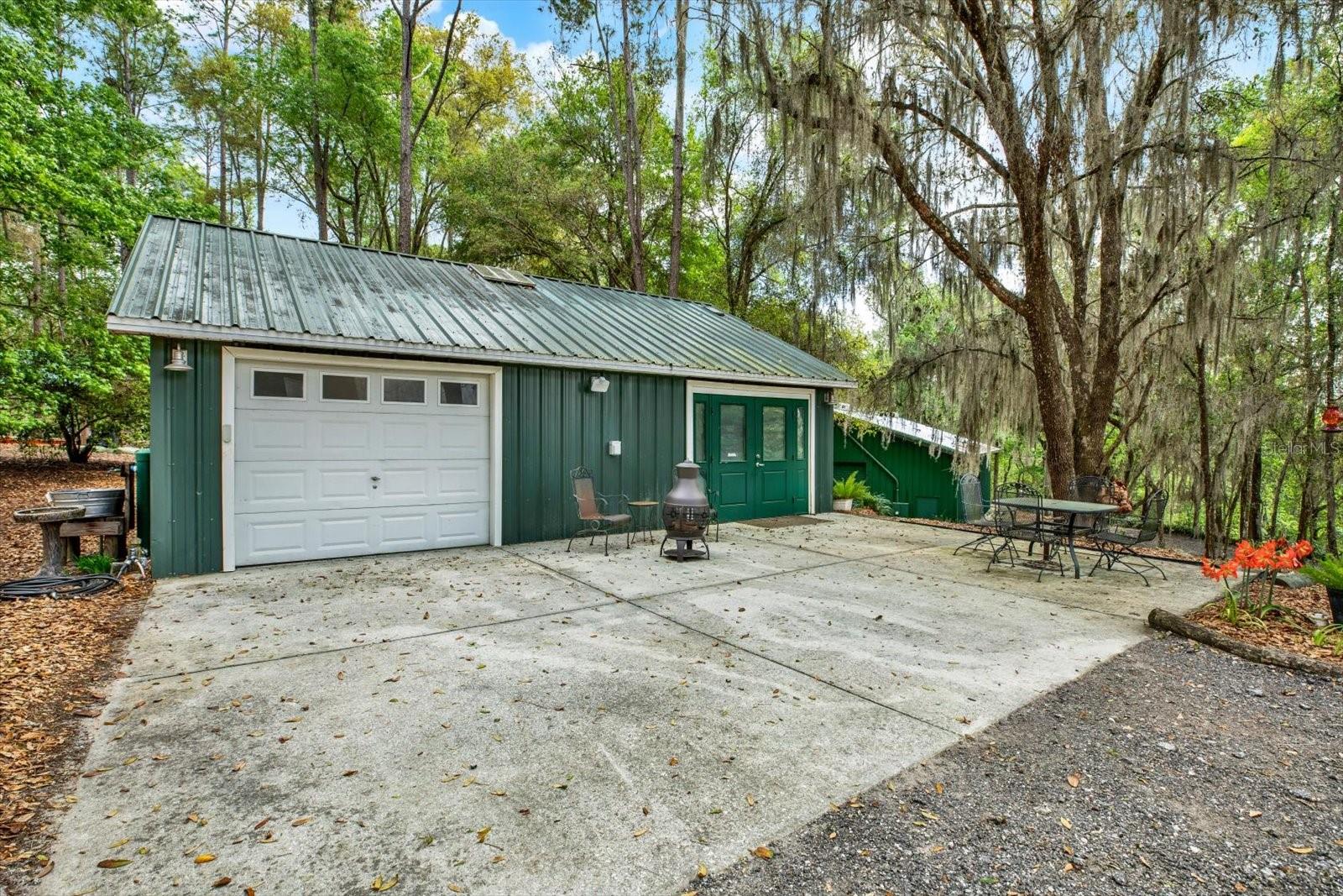 SPRING LAKE - Residential