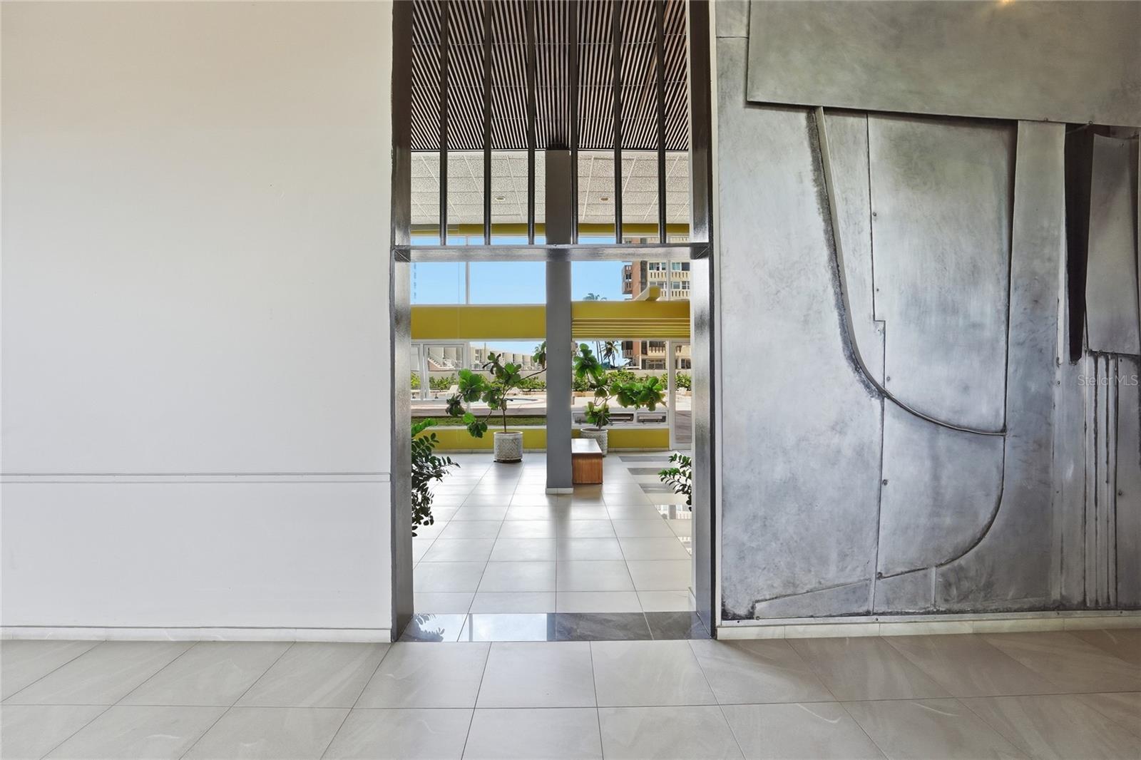 TORRE DEL MAR 801 - Residential