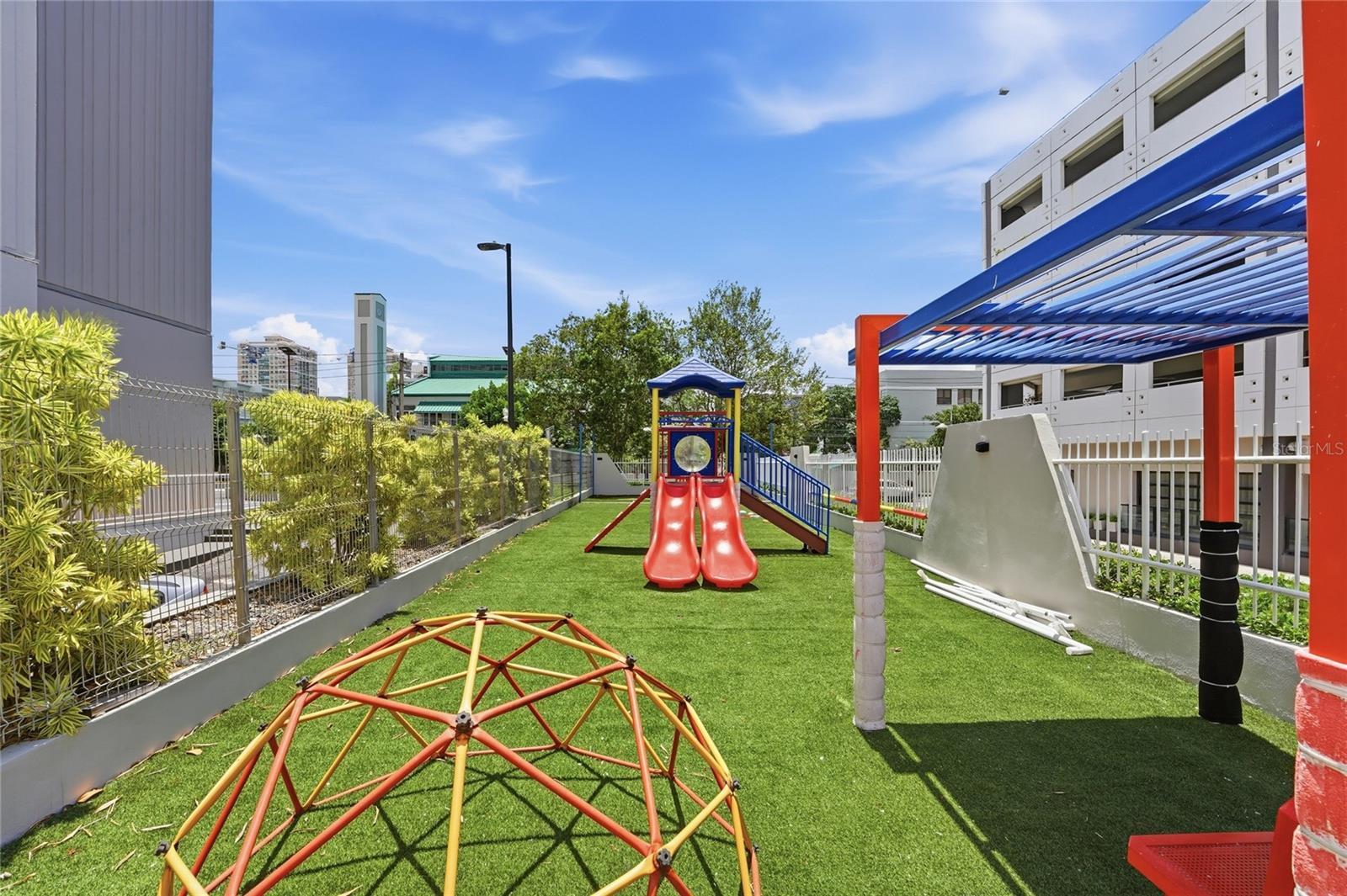 TORRE DEL MAR 801 - Residential