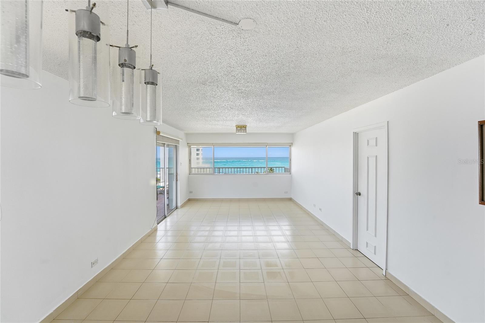 TORRE DEL MAR 801 - Residential