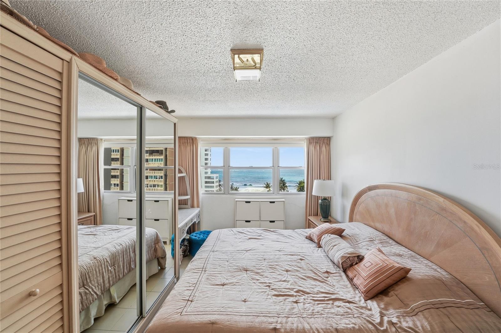 TORRE DEL MAR 801 - Residential