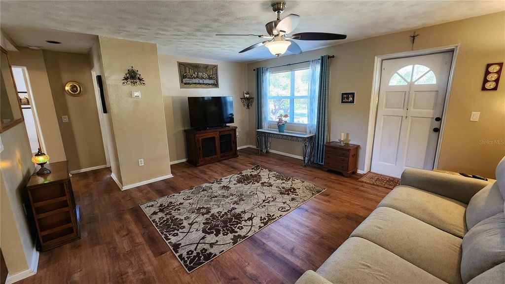 Photo of 550 Buford Avenue, Orange City, FL 32763 (MLS # O6363769)