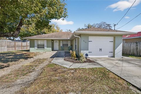 Photo of 215 Dairy Road, Auburndale, FL 33823 (MLS # O6384126)