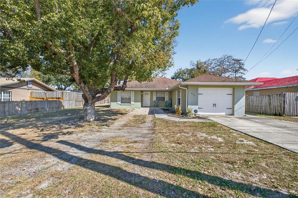 Photo of 215 Dairy Road, Auburndale, FL 33823 (MLS # O6384126)