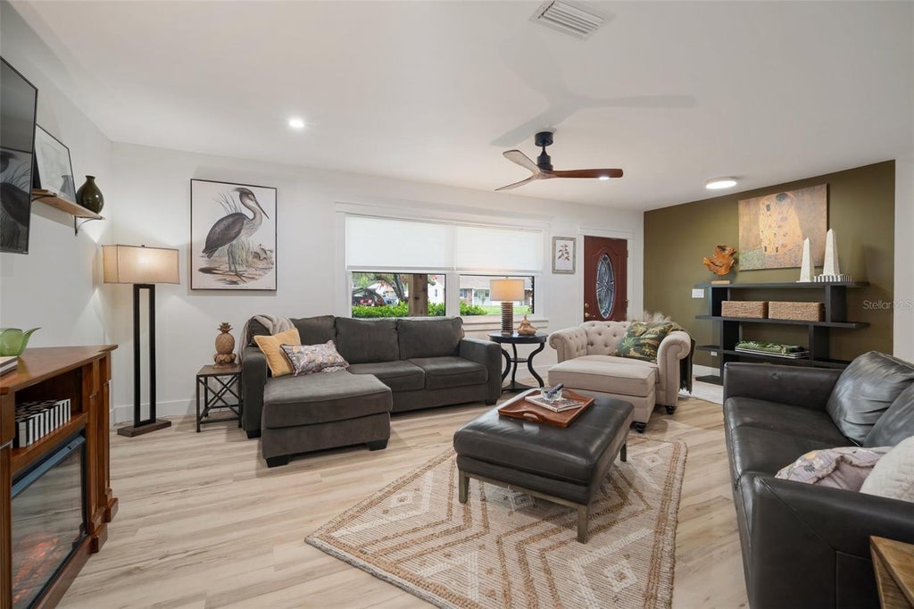 Photo of 1003 Mandalay Drive, Brandon, FL 33511 (MLS # TB8551782)