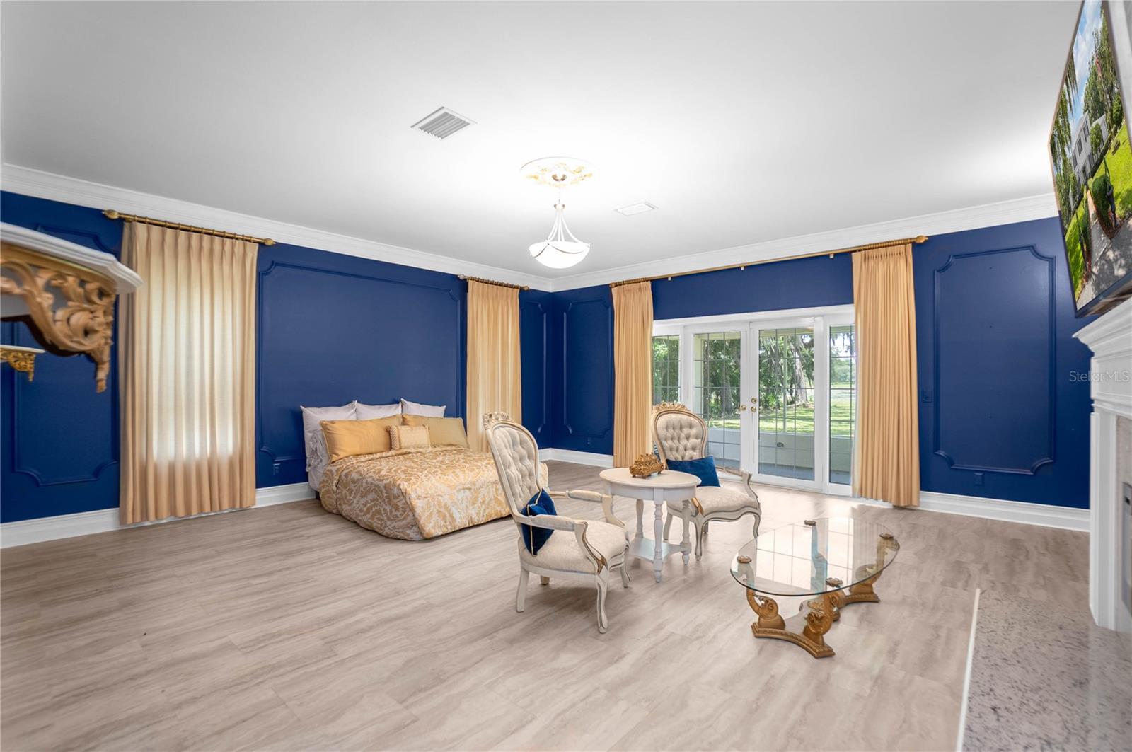 SWEETWATER POINTE - Residential