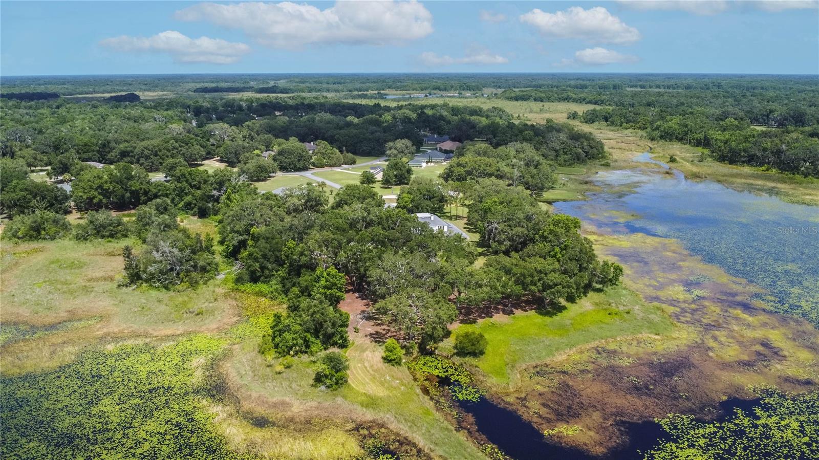 SWEETWATER POINTE - Residential