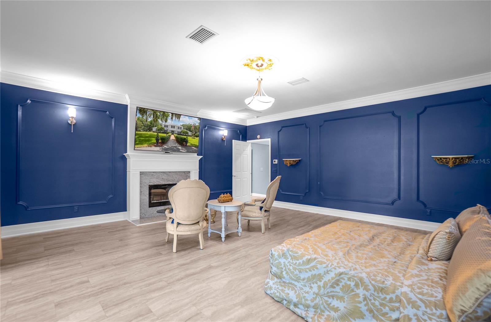 SWEETWATER POINTE - Residential
