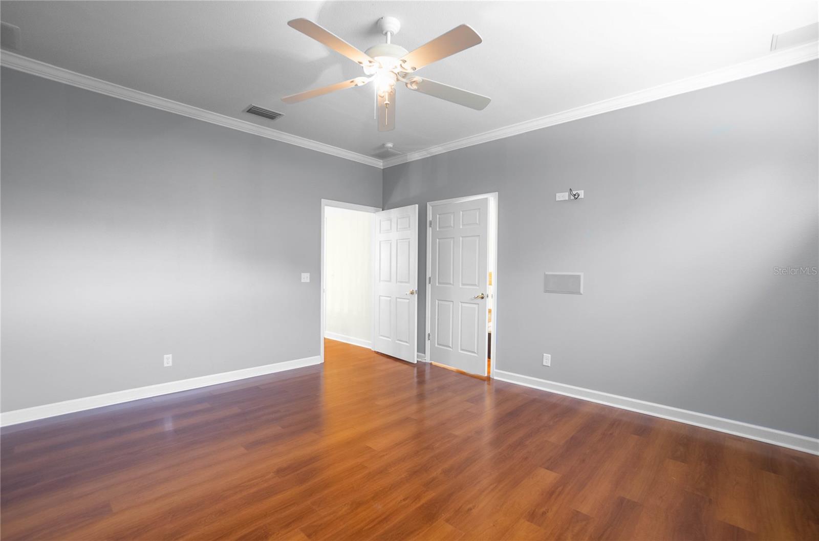 SWEETWATER POINTE - Residential