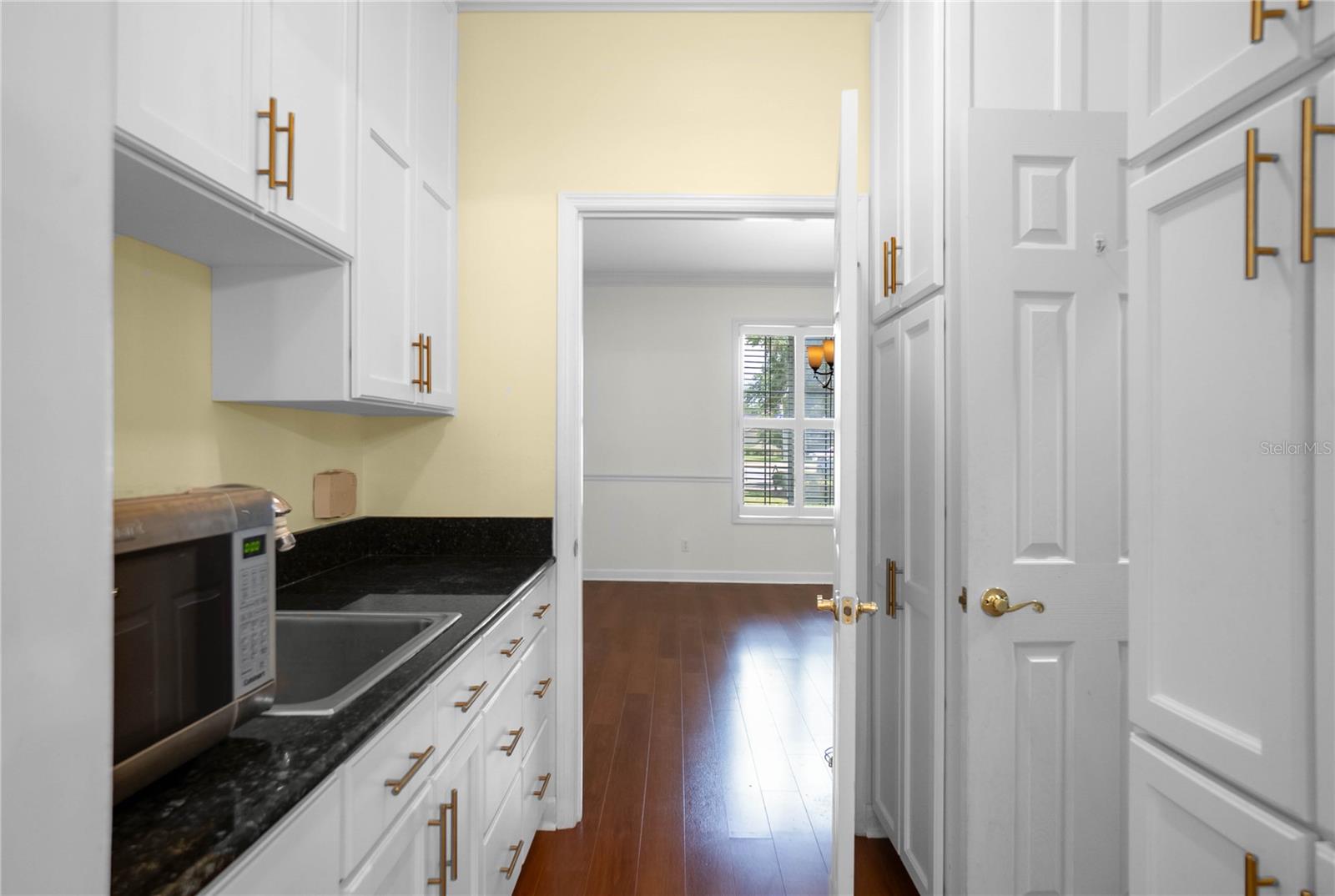 SWEETWATER POINTE - Residential