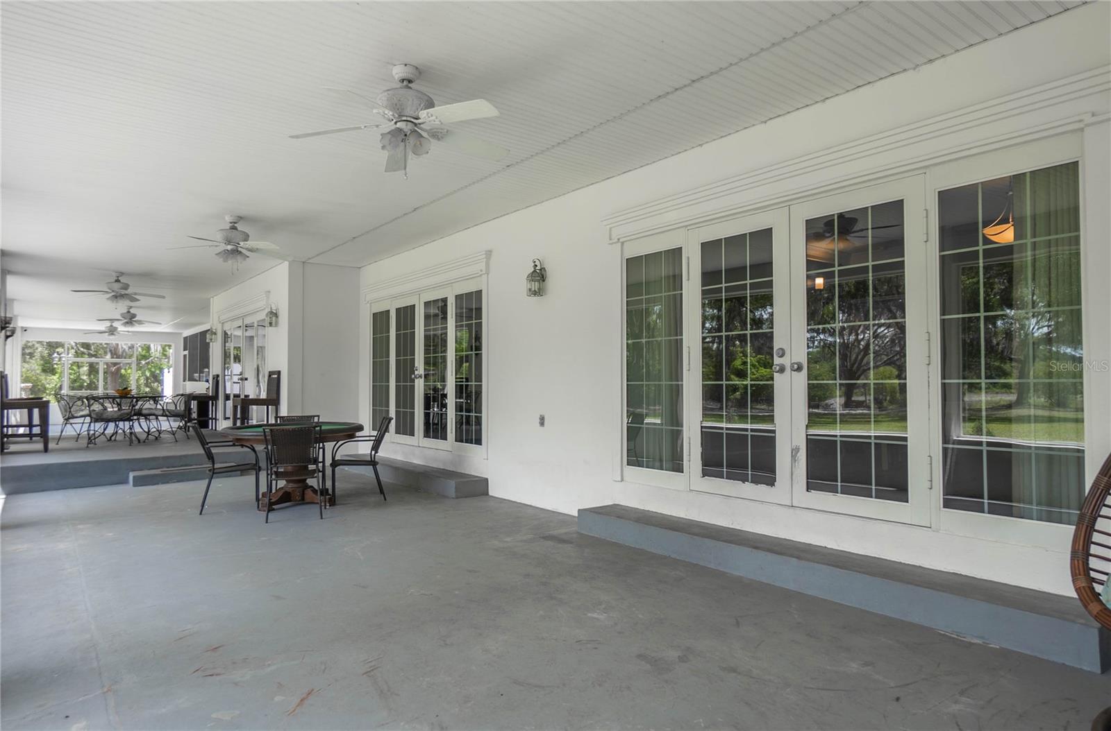 SWEETWATER POINTE - Residential