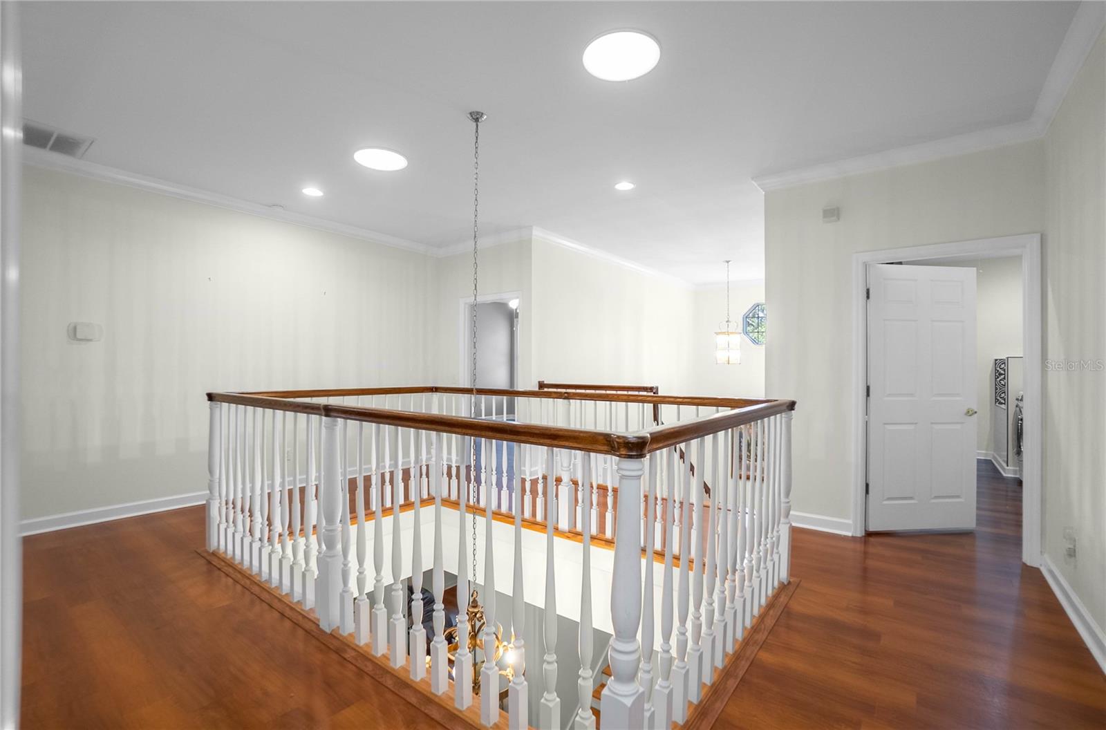 SWEETWATER POINTE - Residential