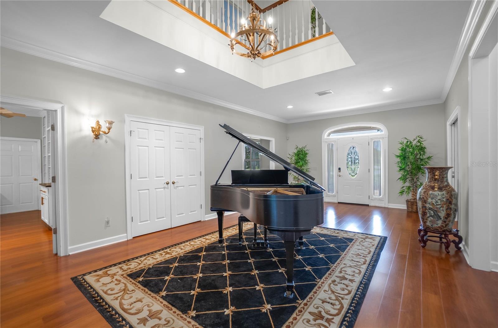 SWEETWATER POINTE - Residential