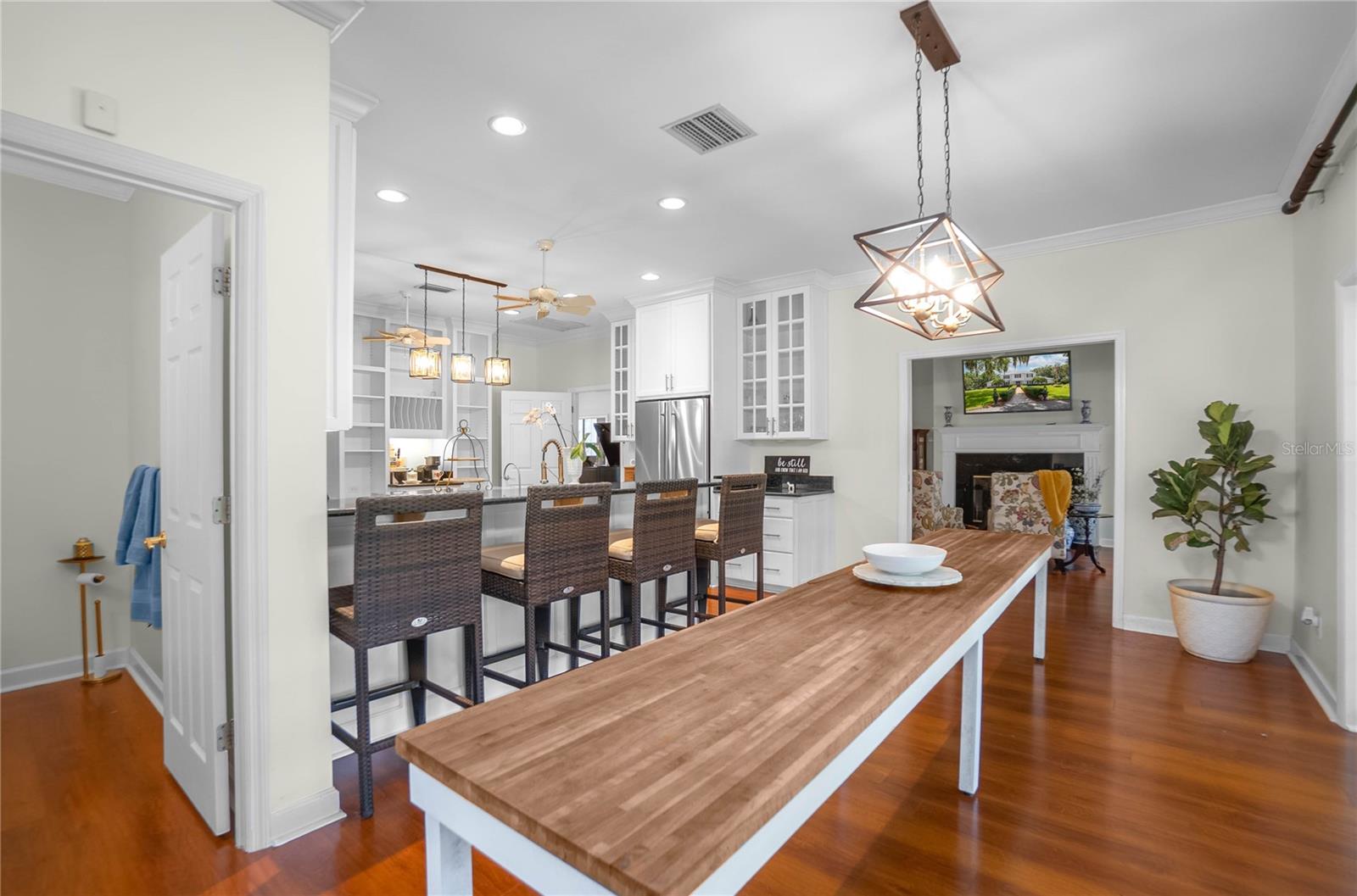 SWEETWATER POINTE - Residential