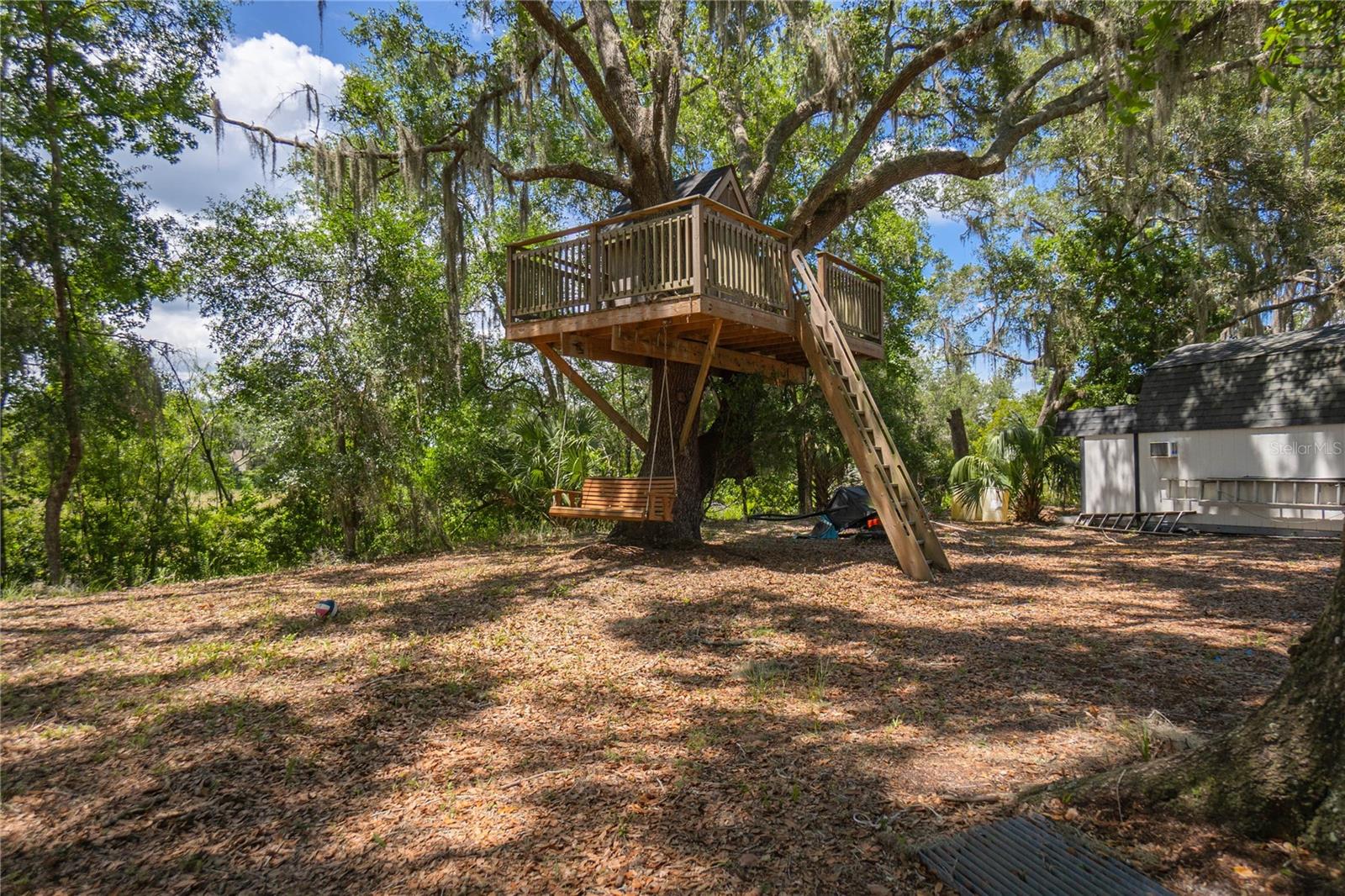 SWEETWATER POINTE - Residential