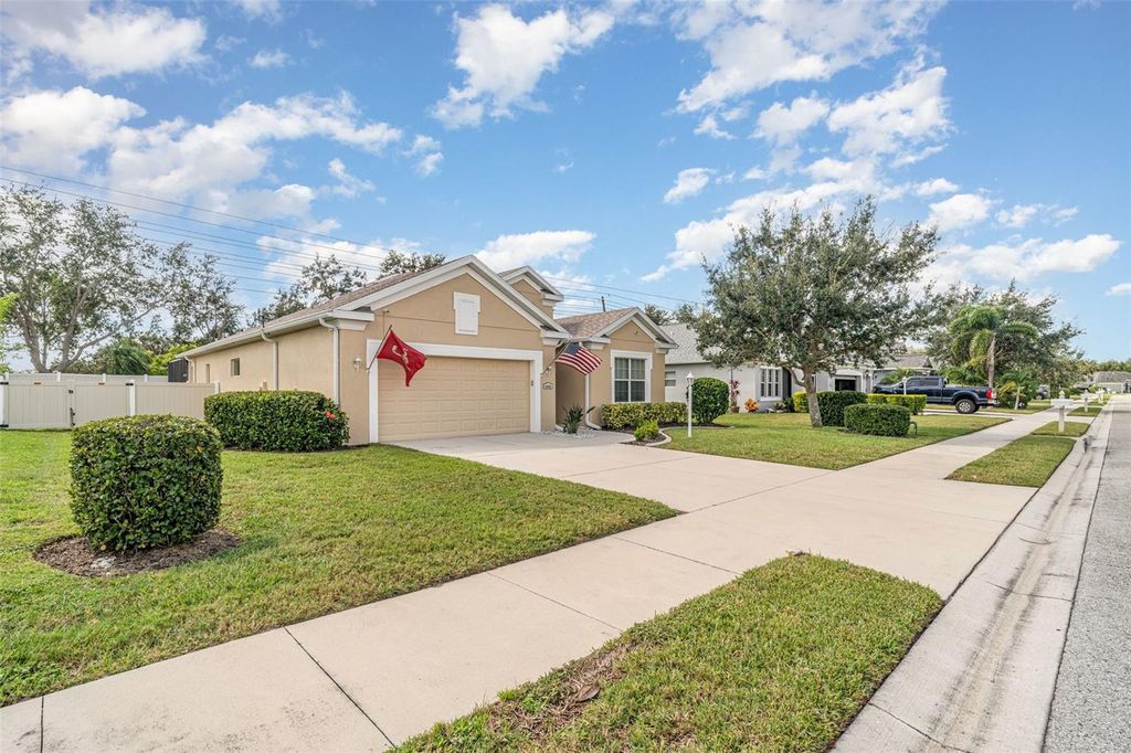 Photo of 4444 29th Avenue Circle E, Palmetto, FL 34221 (MLS # TB8436186)