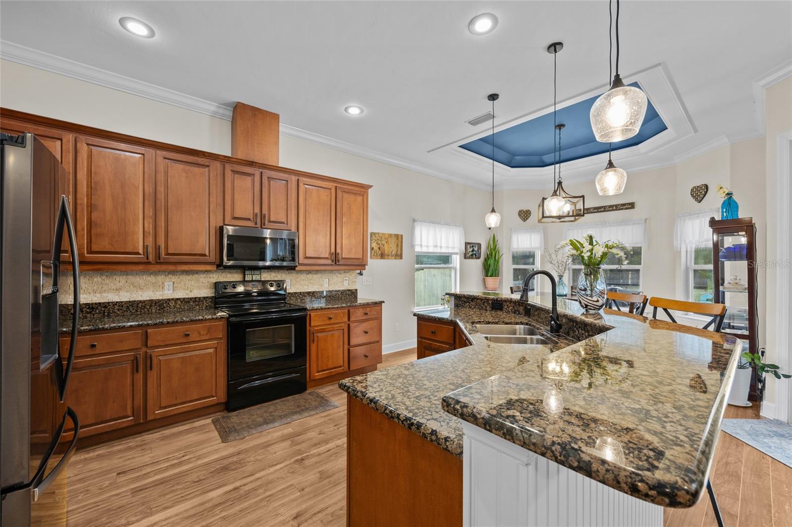 HAMMOCK RIDGE - Residential