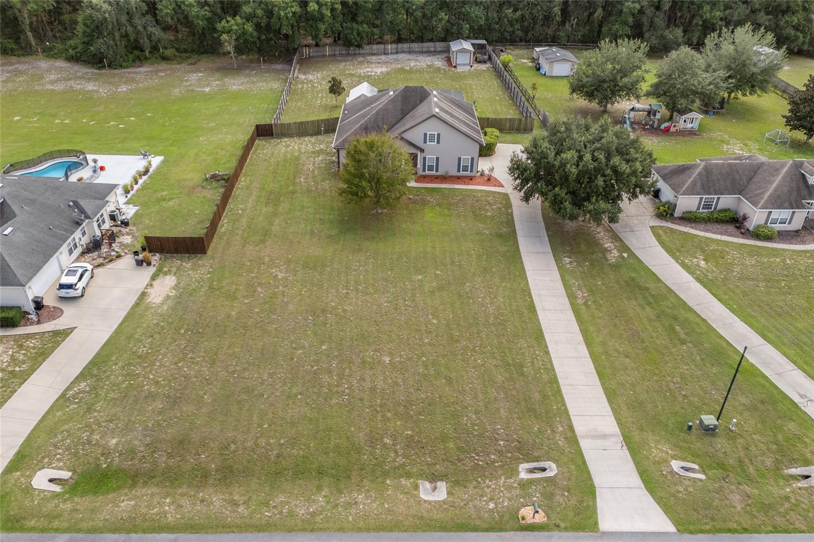 HAMMOCK RIDGE - Residential