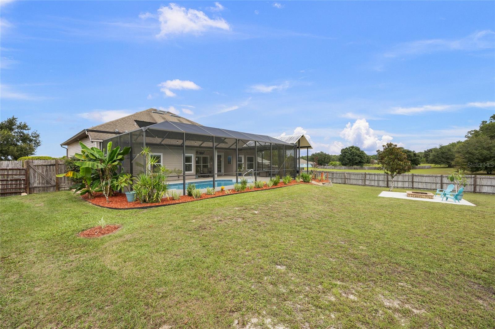HAMMOCK RIDGE - Residential
