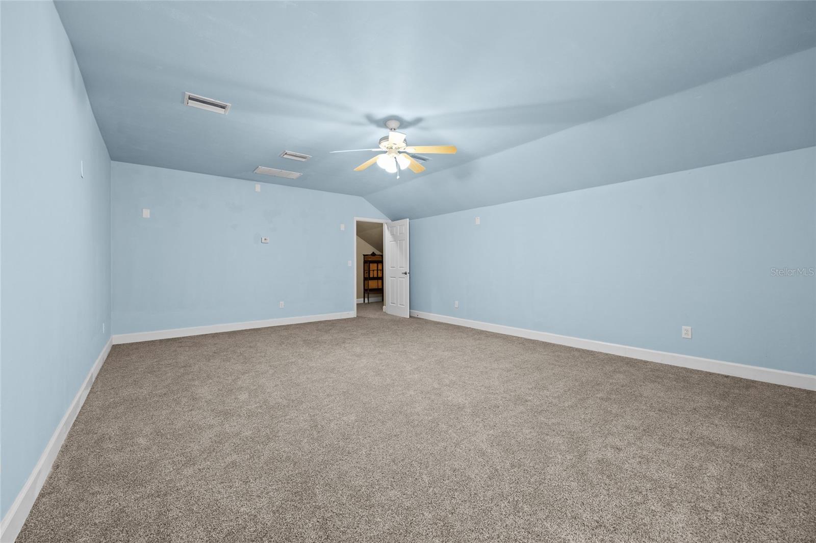 HAMMOCK RIDGE - Residential