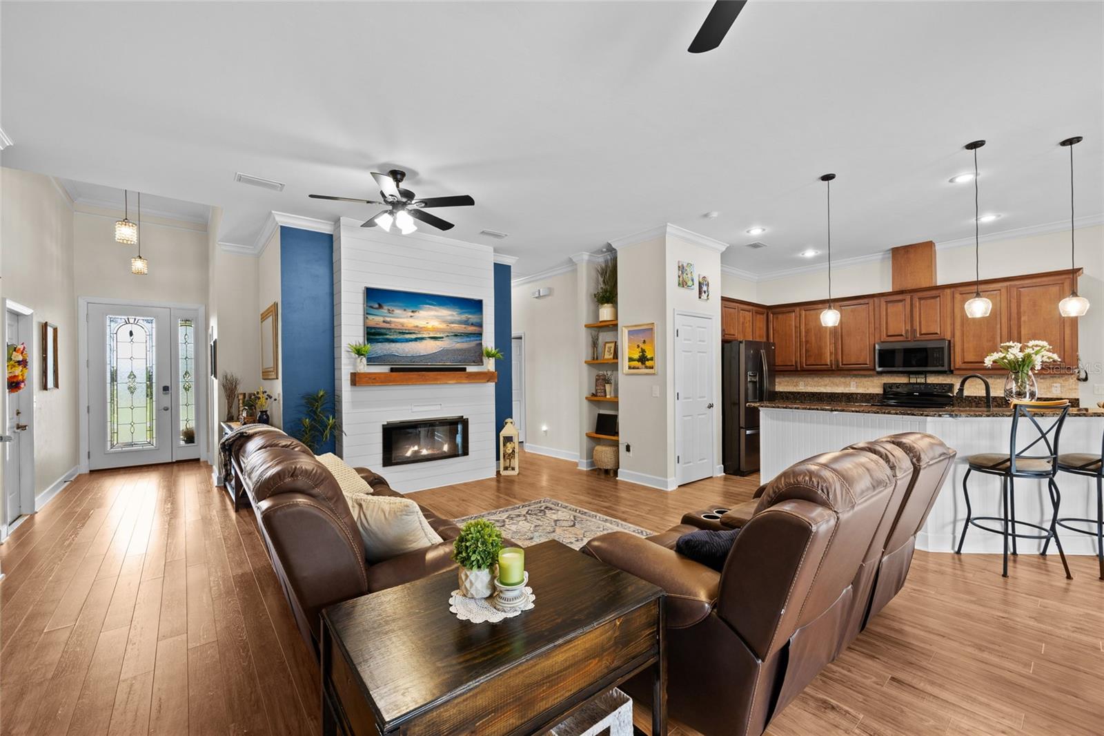 HAMMOCK RIDGE - Residential