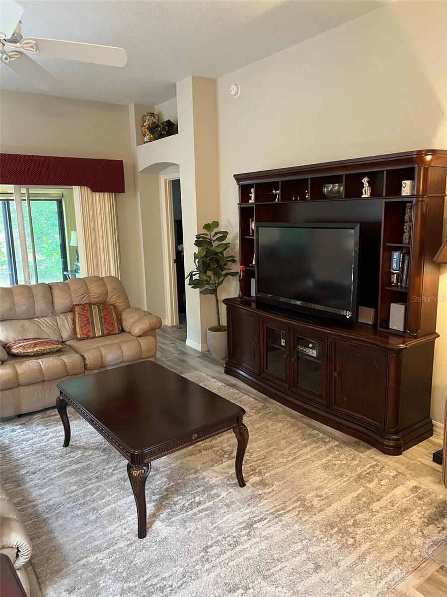 1121 ALCOVE LOOP