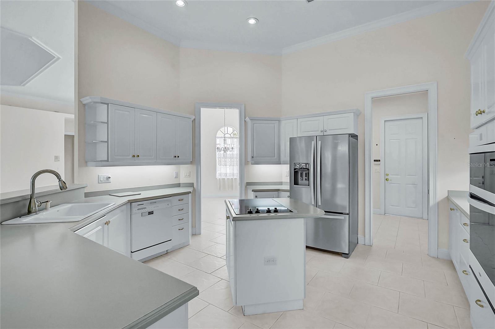 VENETIA PH 2 - Residential