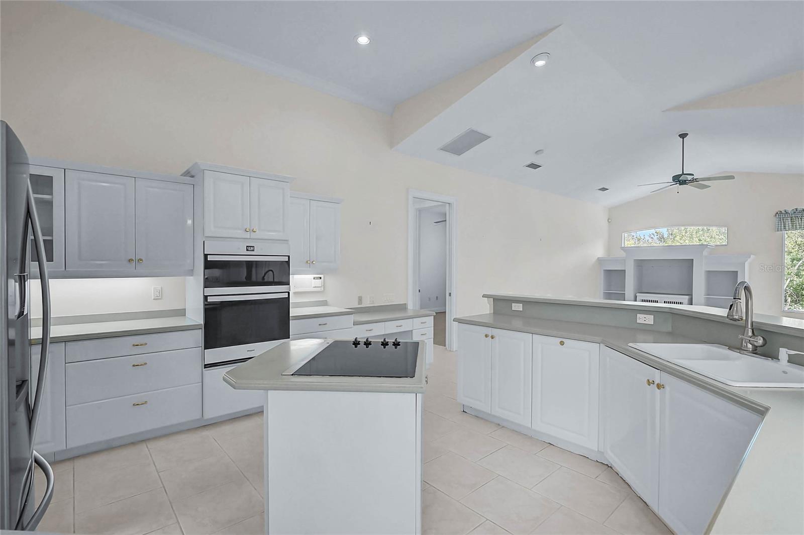 VENETIA PH 2 - Residential