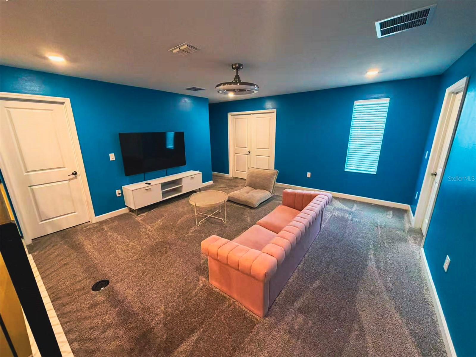 COVE AT STOREY LAKE 4 - Residential