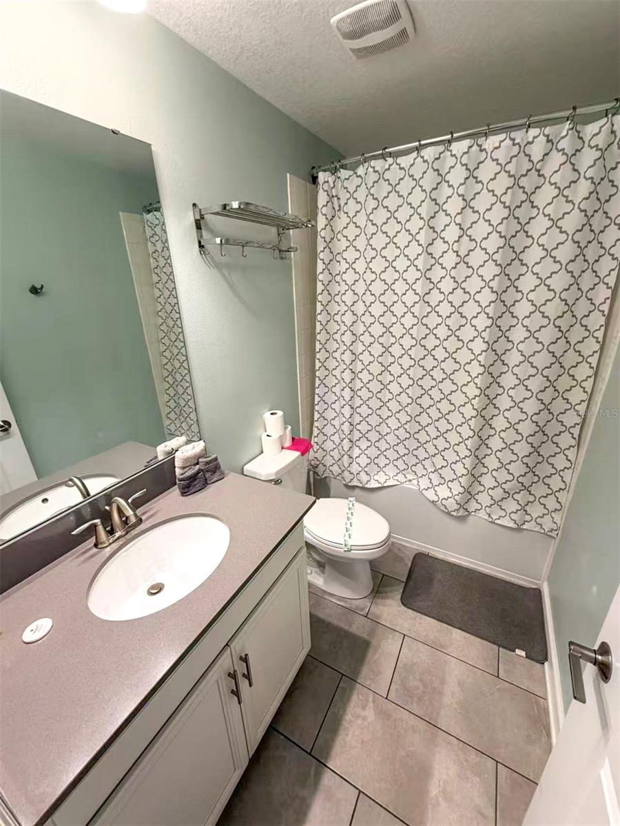 COVE AT STOREY LAKE 4 - Residential