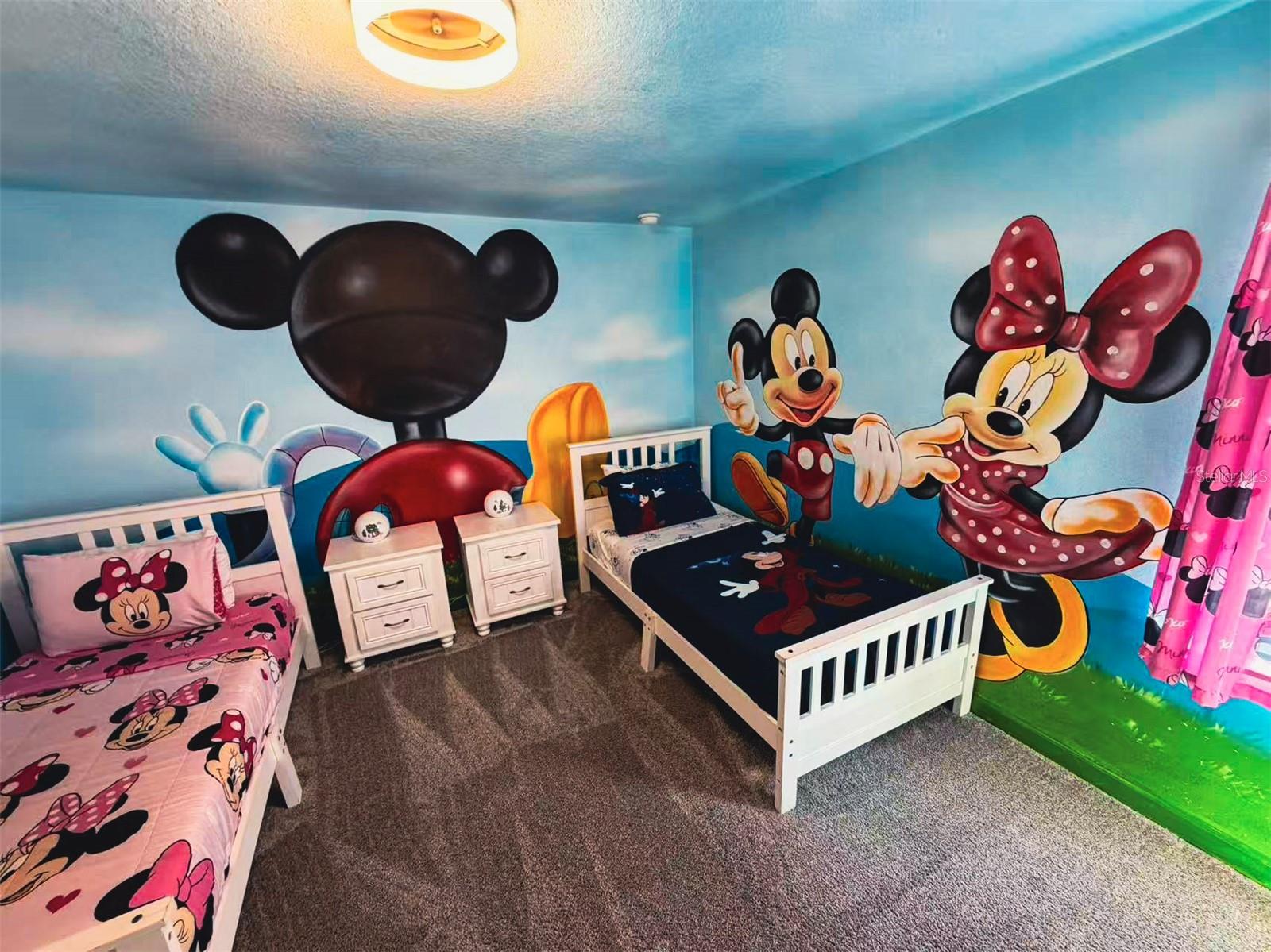 COVE AT STOREY LAKE 4 - Residential