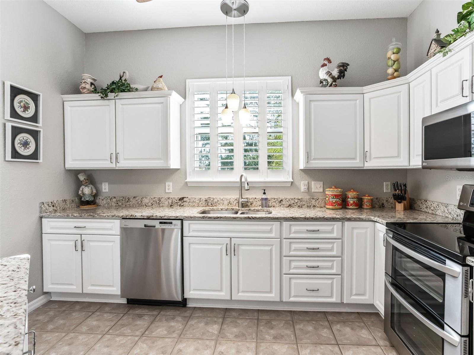 STONECREST - Residential