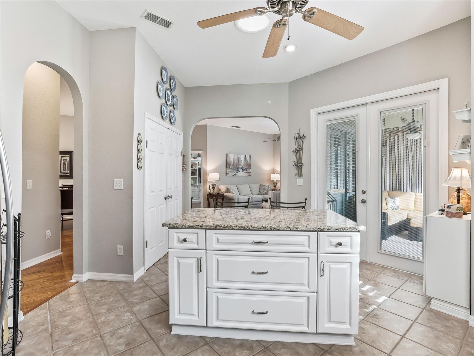 STONECREST - Residential