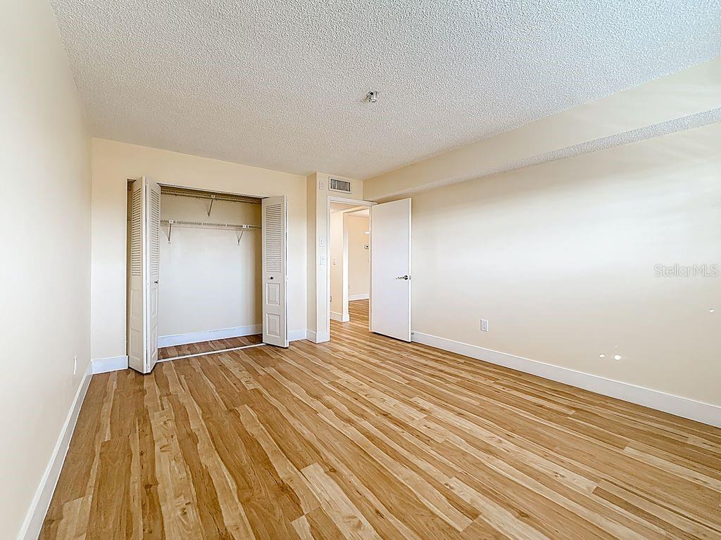 TERRACE PARK OF FIVE TOWNS - Residential