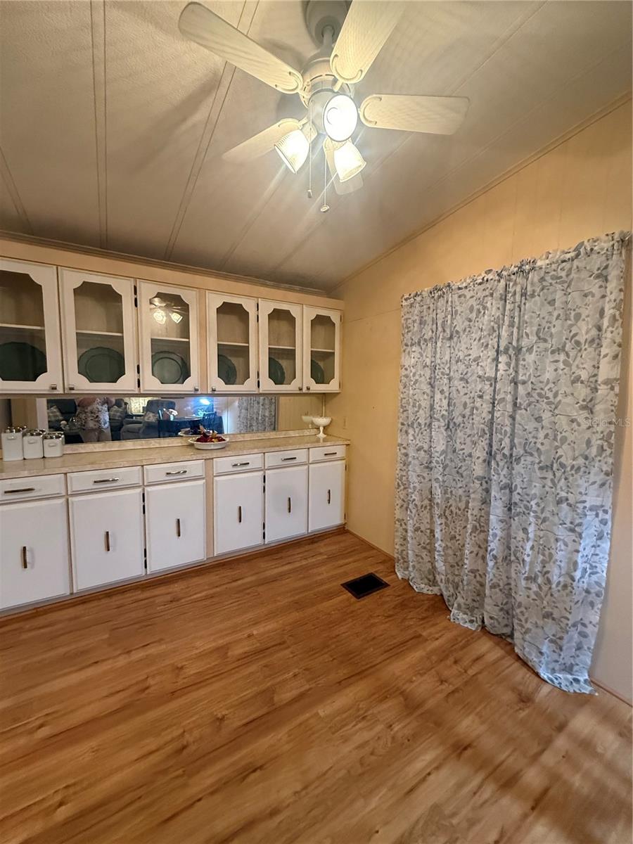 CONTINENTAL CAMPER RESORTS INC - Residential