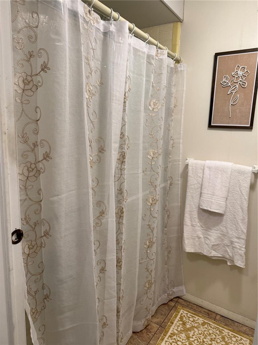 CONTINENTAL CAMPER RESORTS INC - Residential