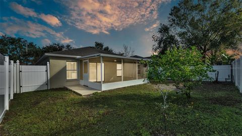 A home in MULBERRY