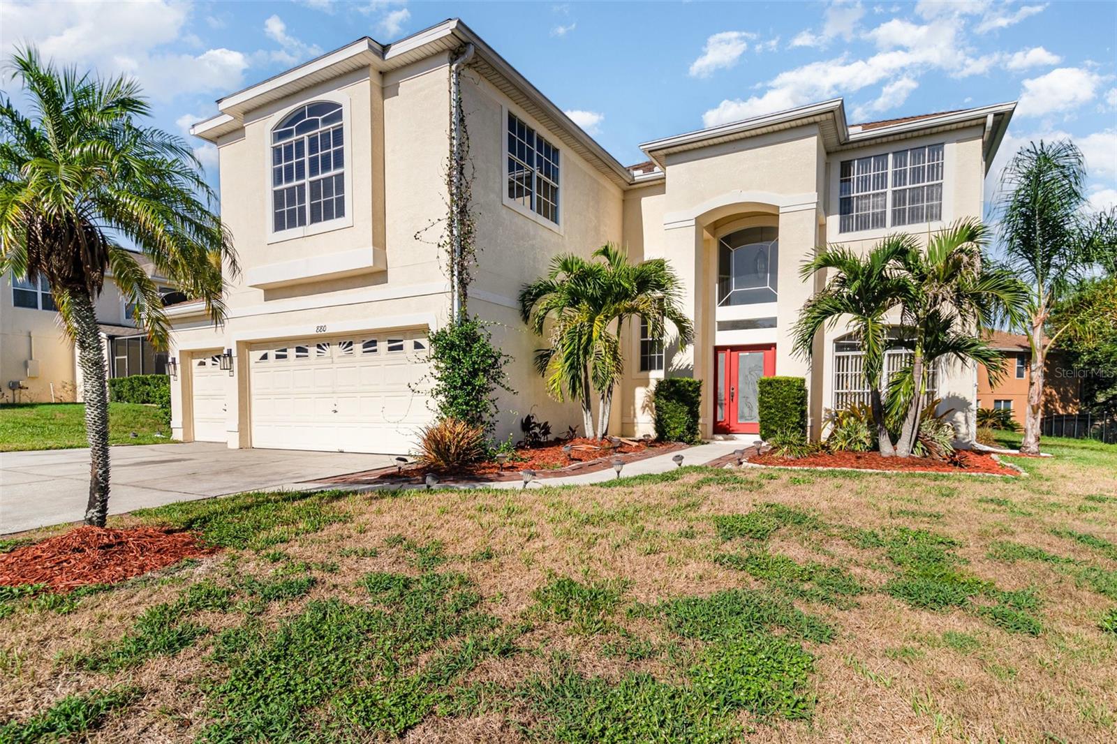 Come see this hidden gem in the heart of Ocoee! Located in the sought-after community of Admiral Pointe, this beautiful home perfectly blends comfort, style, and convenience. Inside, you’ll find a well-designed floor plan featuring a kitchen with a breakfast bar, sleek stainless steel appliances, and ample counter space—ideal for both everyday living and entertaining. The primary suite offers a walk-in closet and a spa-like bath with a soaking tub and separate shower.
Step outside to the screen-enclosed patio, where a sparkling pool awaits, creating the perfect setting for relaxation or weekend gatherings. Admiral Pointe residents enjoy access to two scenic lakes—Starke Lake and Lake Olympia—along with a playground and charming gazebo park.
With easy access to SR 408, SR 429, and the Florida Turnpike, plus just 15 minutes to the vibrant shops and dining of Downtown Winter Garden, this home offers the best of Florida living.